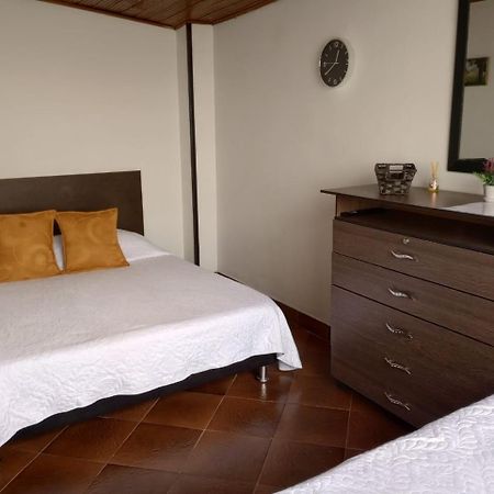 Habitaciones C&S Bogotá Eksteriør bilde
